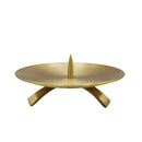 Chandelier d'autel en laiton finition or mat muni de 3 pieds pour une parfaite stabilité. Un cierge jusqu'à 100 mm de diamètre se pique au centre de la coupe. Ciergerie Desfossés